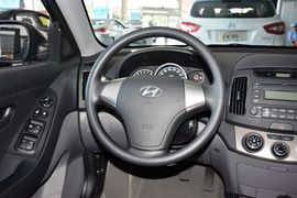 2011款北京现代新悦动