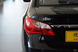 2011款北京现代新悦动