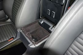 2015款路虎发现神行2.0T