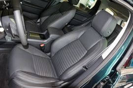 2015款路虎发现神行2.0T