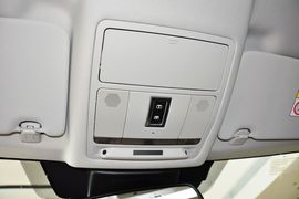 2015款路虎发现神行2.0T