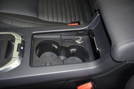 2015款路虎发现神行2.0T