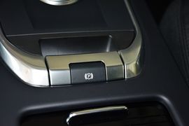 2015款路虎发现神行2.0T