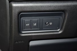 2015款路虎发现神行2.0T