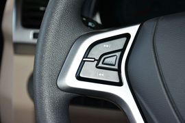 2015款奇瑞瑞虎3