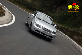 2009款力帆620贺岁版试驾