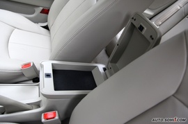 2009款力帆620贺岁版试驾