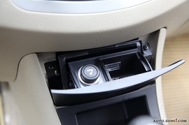 2009款力帆620贺岁版试驾