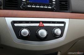 2009款力帆620贺岁版试驾