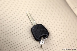 2009款力帆620贺岁版试驾