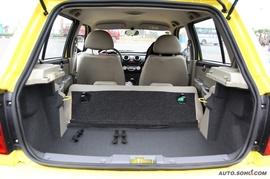 2009款力帆320新内饰版试驾