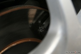 2009款力帆320新内饰版试驾