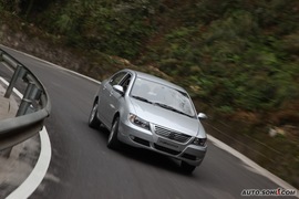 2009款力帆620贺岁版试驾