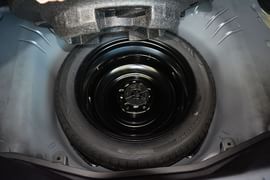 2015款奔腾B70