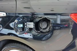 2015款奔腾B70