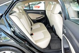 2015款奔腾B70