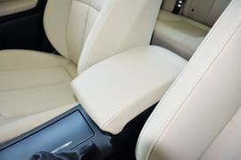 2015款奔腾B70