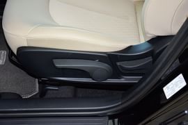2015款奔腾B70