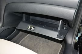 2015款奔腾B70