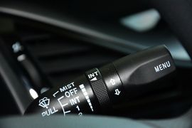 2015款奔腾B70