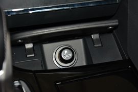 2015款本田思铂睿2.4L尊贵版
