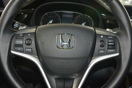 2015款本田思铂睿2.4L尊贵版