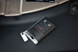 2015款雪佛兰科帕奇2.4L自动型