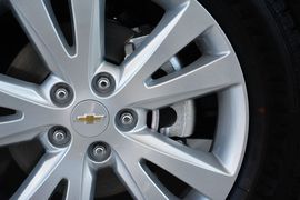 2015款雪佛兰科帕奇2.4L自动型
