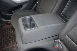 2015款现代朗动1.6L自动领先型