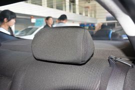2015款现代朗动1.6L自动领先型