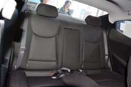 2015款现代朗动1.6L自动领先型