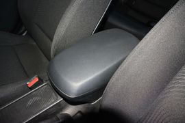 2015款现代朗动1.6L自动领先型
