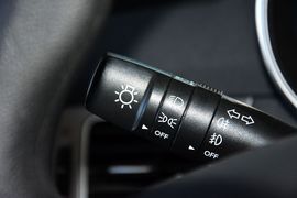 2015款现代朗动1.6L自动领先型