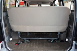 2015款五菱宏光V