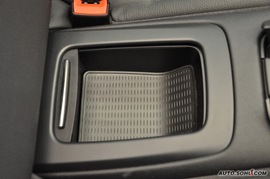 2010款宝马330i敞篷版