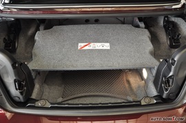 2010款宝马330i敞篷版