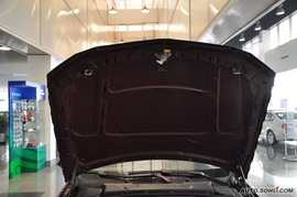 2010款宝马330i敞篷版