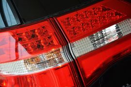 2015款比亚迪M6