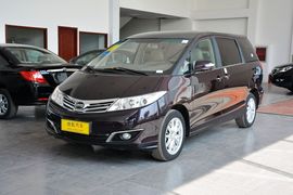 2015款比亚迪M6 2.4L自动豪华型到店实拍