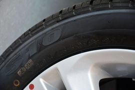 2015款雪佛兰科鲁兹1.4T手动精英版