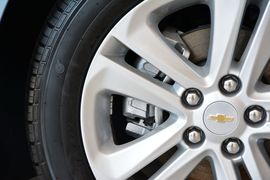 2015款雪佛兰科鲁兹1.4T手动精英版