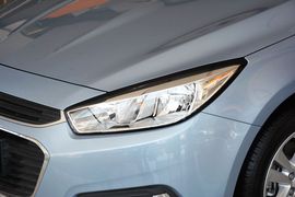 2015款雪佛兰科鲁兹1.4T手动精英版