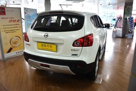 2015款日产逍客2.0XL