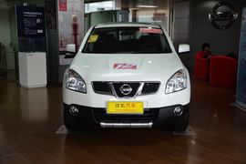 2015款日产逍客2.0XL