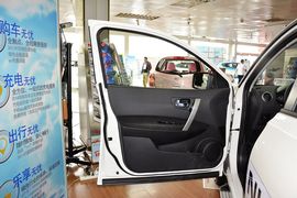2015款日产逍客2.0XL