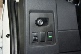 2015款日产逍客2.0XL