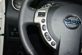 2015款日产逍客2.0XL