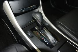2015款本田雅阁2.0L