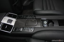 2010款保时捷Panamera