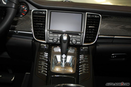 2010款保时捷Panamera